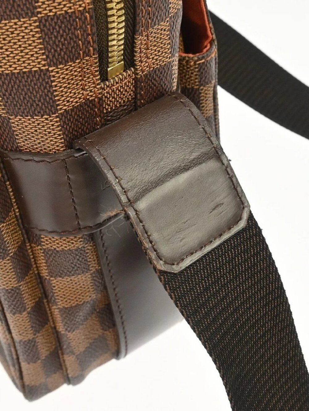 LOUIS VUITTON DAMIER NAVIGLIO SHOULDER BAG - Picture 13 of 14